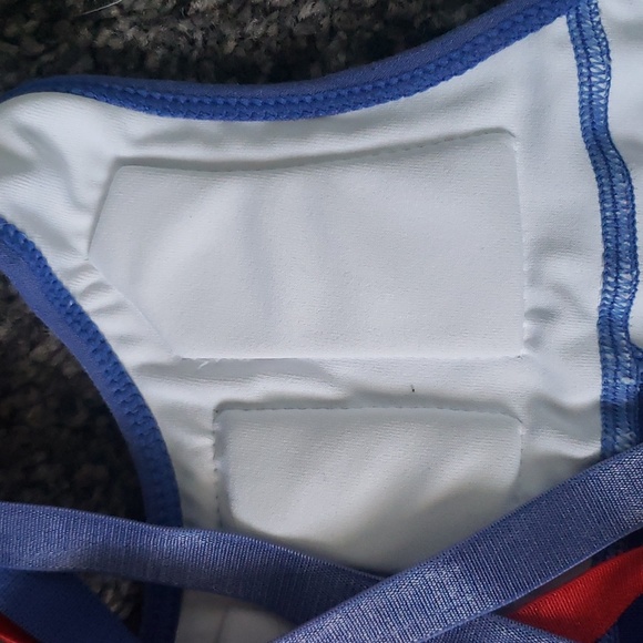 Chestee Women's Lifting Sports Bra - Picture 5 of 6